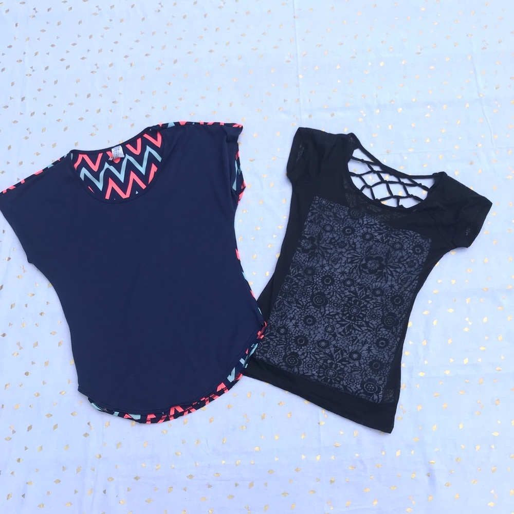 Women's Short Sleeve Tshirt Bundle Sz Small